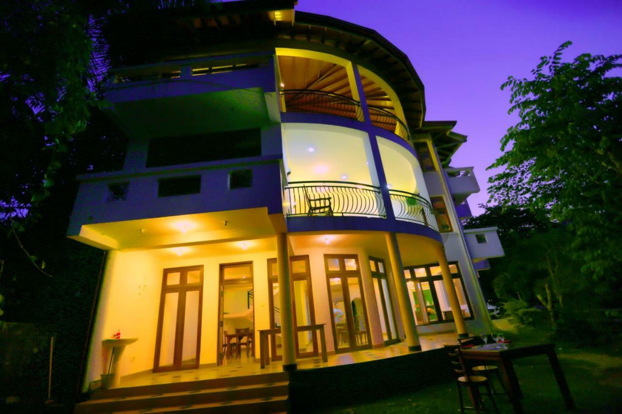 Hotel Mahaweli Spring Sirimalwatta Экстерьер фото