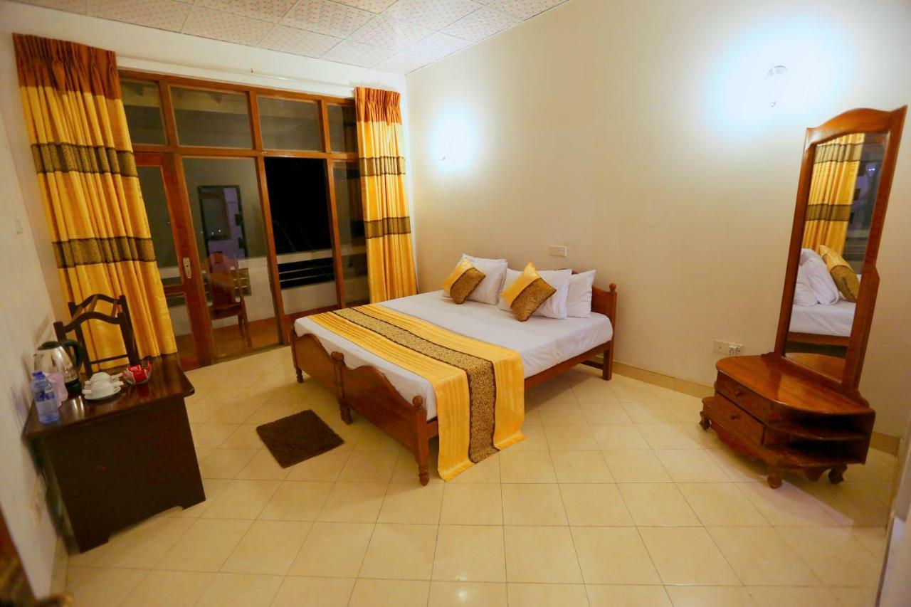 Hotel Mahaweli Spring Sirimalwatta Экстерьер фото