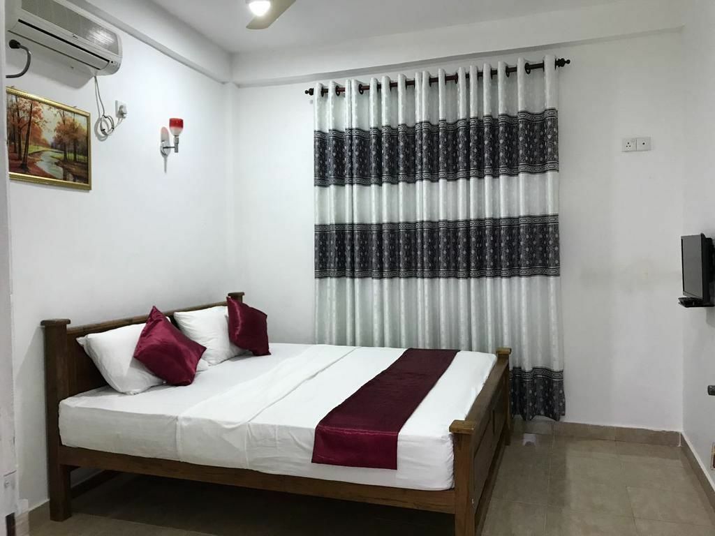 Hotel Mahaweli Spring Sirimalwatta Экстерьер фото